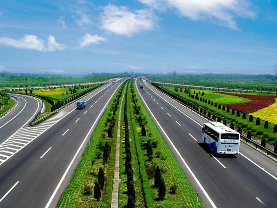 点击查看详细信息标题：土工格栅在武汉某高速公路四标五标的应用 阅读次数：3908